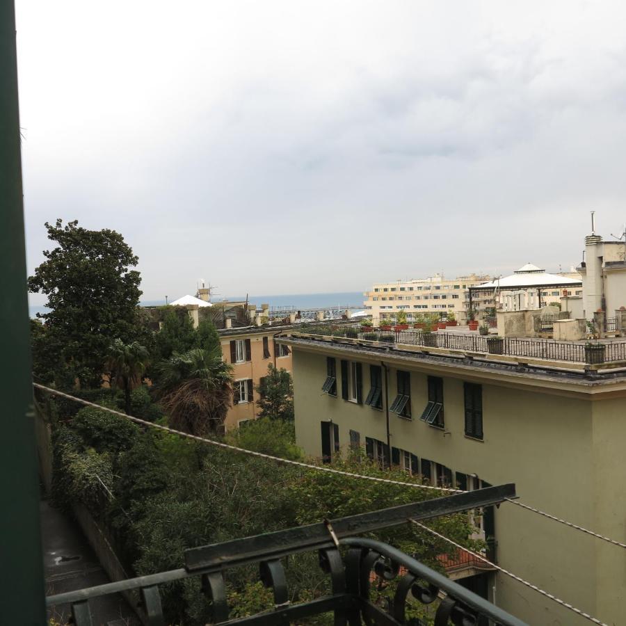 Gli Anemoni B&B Free Parking Генуя Екстер'єр фото